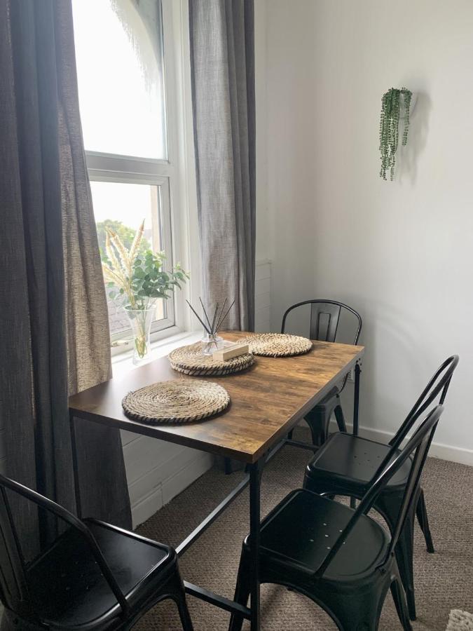 Uplands & Channel View, Richmond Tce, Uplands Swansea Bagian luar foto